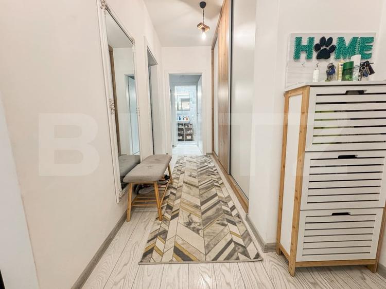 Apartament cu 3 camere decomandat, mobilat în Libertății