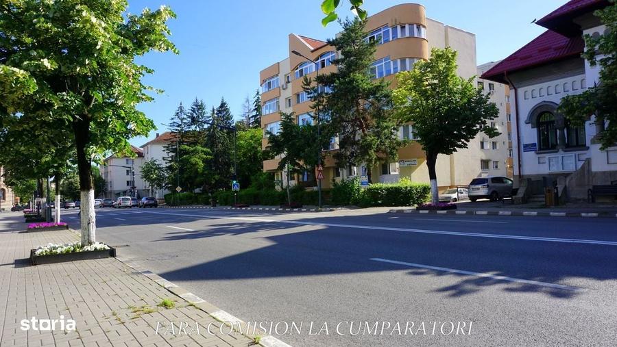 Apartament cu 4 camere în Traian