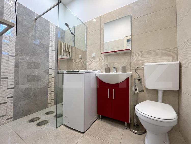 Apartament cu 3 camere decomandat, mobilat în Ultracentral