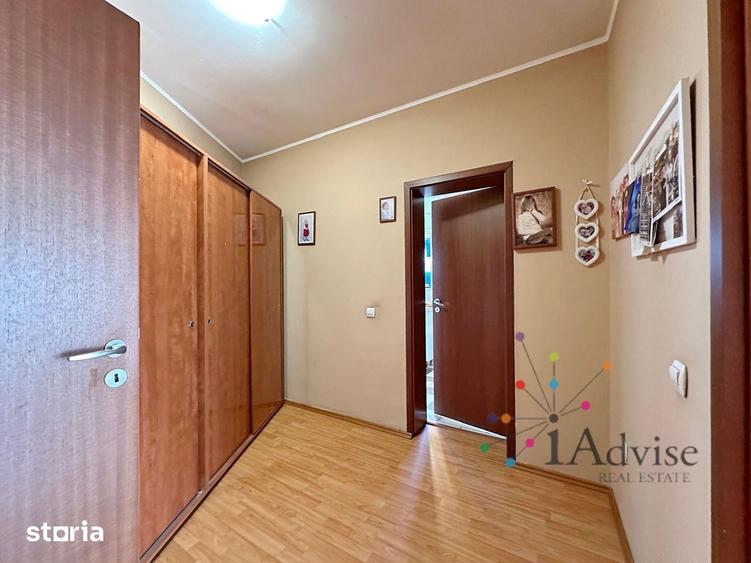 Casă cu 5 camere cu Teren 1500 Mp în Hălchiu