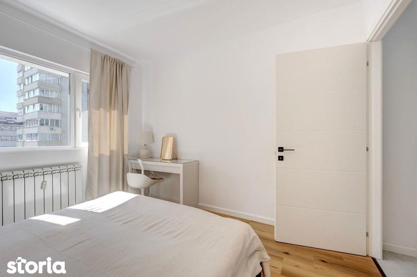 Apartament cu 3 camere semidecomandat în Floreasca
