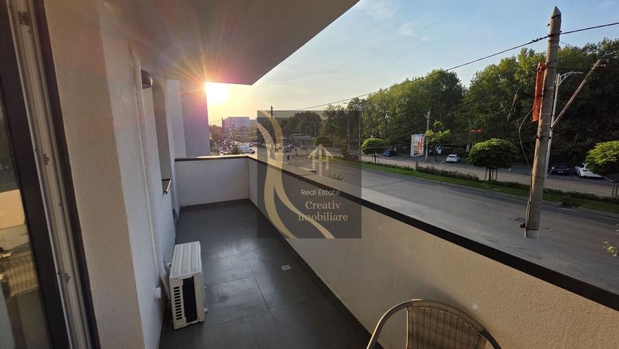 Apartament cu 2 camere semidecomandat, mobilat în Păcii