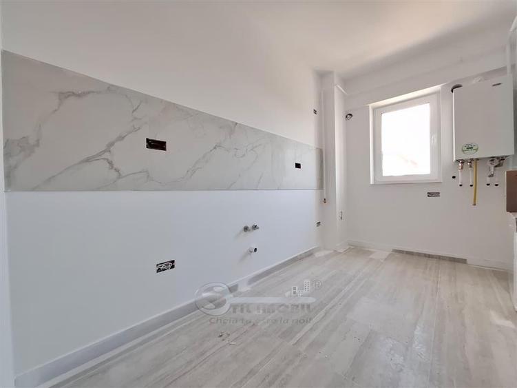 Apartament cu 2 camere decomandat în Galata