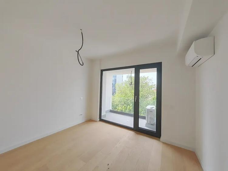 Apartament cu 2 camere semidecomandat în Eminescu