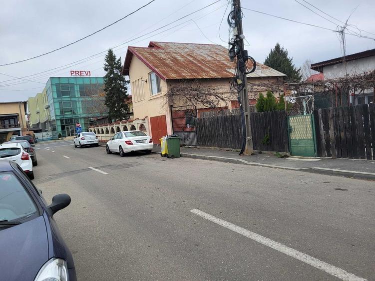 Casă cu 4 camere în Central