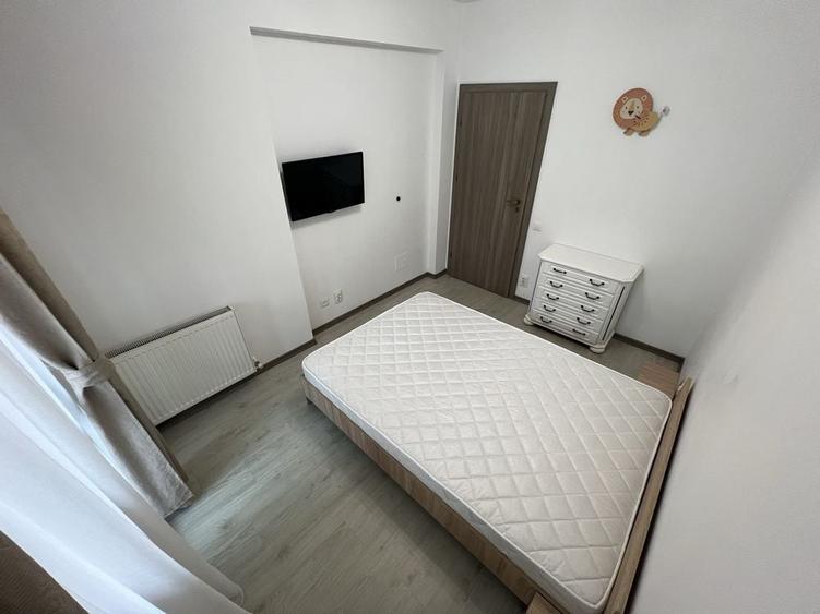 Proprietar inchiriez apartament cu 3 camere, 2 dormitoare, 2 bai, loc parcare, centrala, AC, balcon, camera dresing - 7