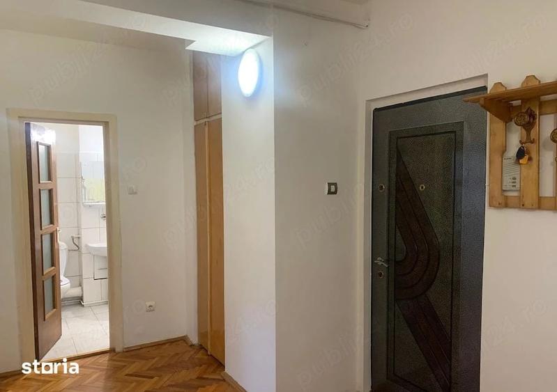 Garsonieră decomandată în Zorilor — fotografia 1