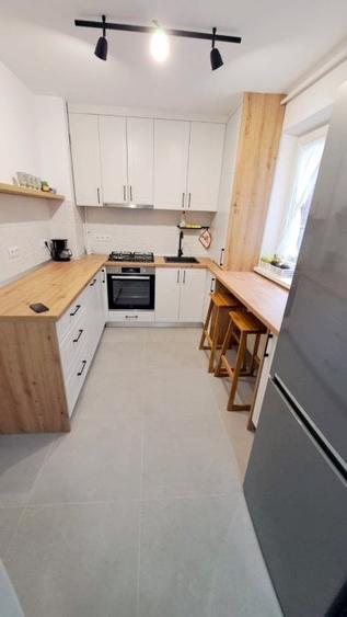 Apartament cu 2 camere semidecomandat, mobilat în Mănăștur — fotografia 2