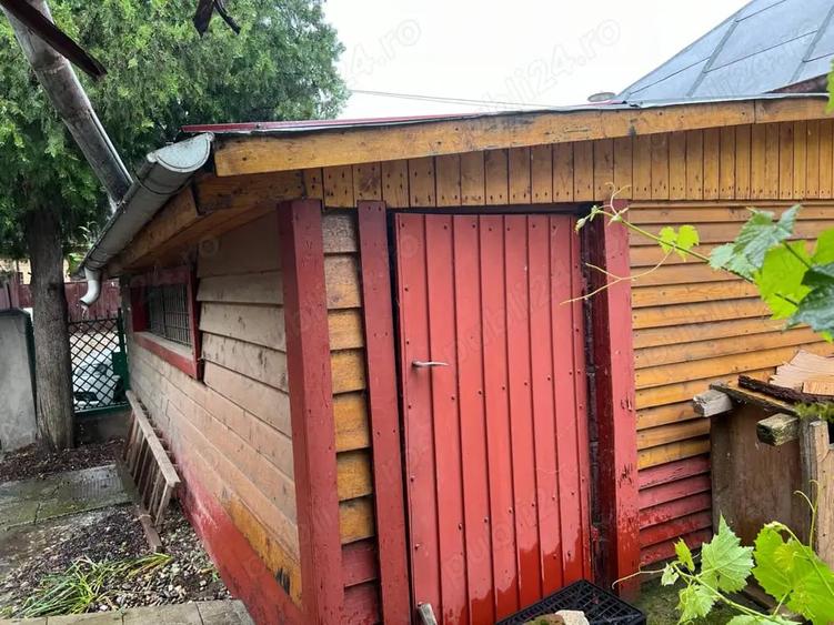 Casă cu 4 camere cu Teren 379 Mp în Pantelimon