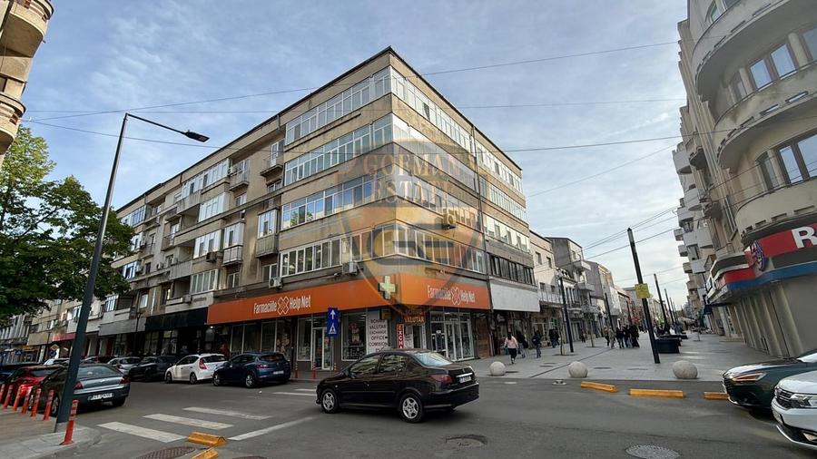 Apartament cu 2 camere decomandat, mobilat în Ultracentral
