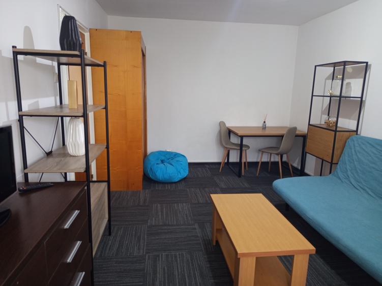 Apartament cu 2 camere decomandat, mobilat în Dristor