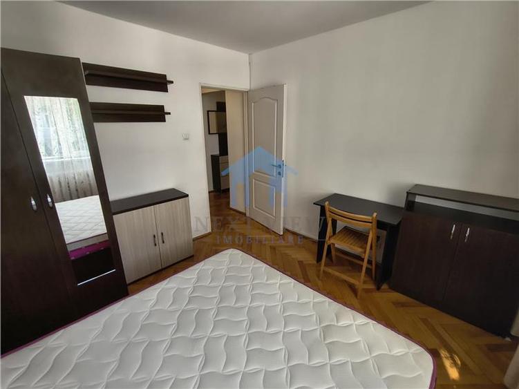 Apartament cu 2 camere decomandat în Zorilor
