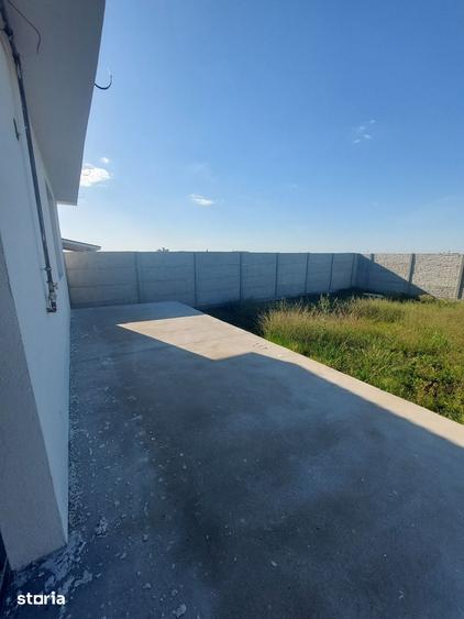 Casă cu 4 camere cu Teren 500 Mp în Central