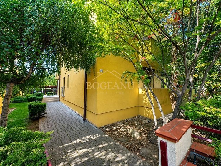 Apartament cu 3 camere decomandat, mobilat în Dumbrăvița