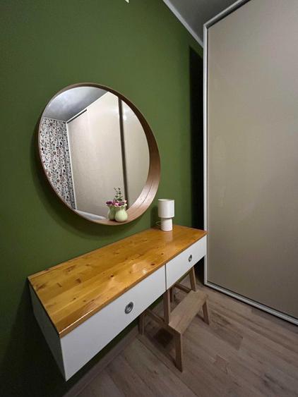 Apartament cu 2 camere decomandat în Tei