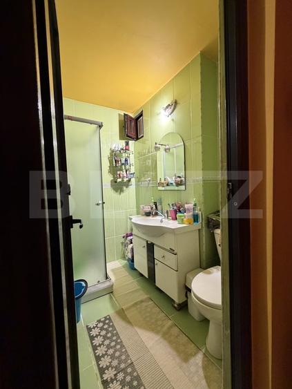 Apartament central, 3 camere, zona Plopilor - 3