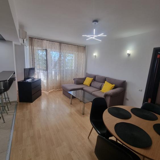 Apartament cu 2 camere semidecomandat, mobilat în Dorobanți