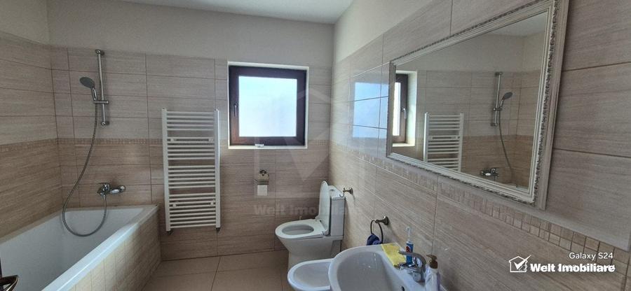 Casă individuală cu 4 camere cu Canalizare în Florești