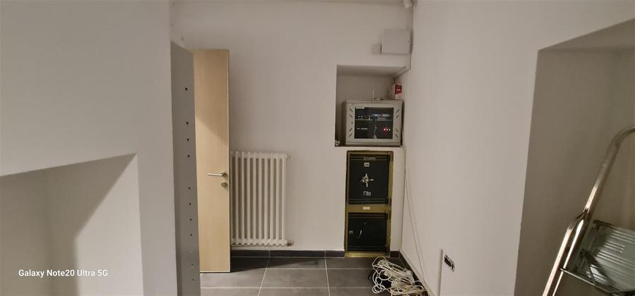 Spațiu comercial, de 147 mp, în Central