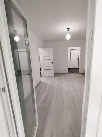 Apartament 3 camere decomandat, etaj 2, Tătărași - 2