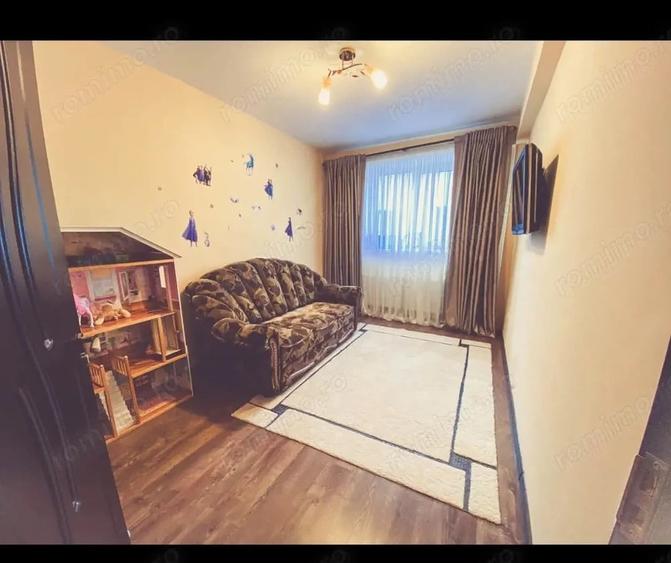 Apartament cu 2 camere decomandat în Cetății