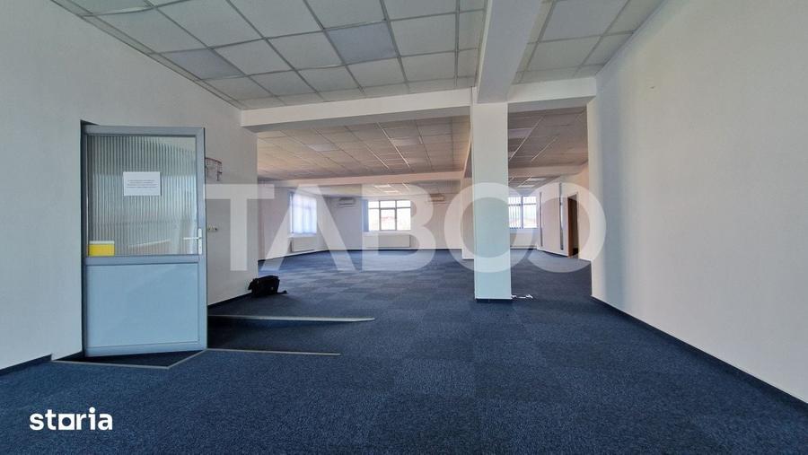 Spațiu comercial, de 240 mp, în Trei Stejari