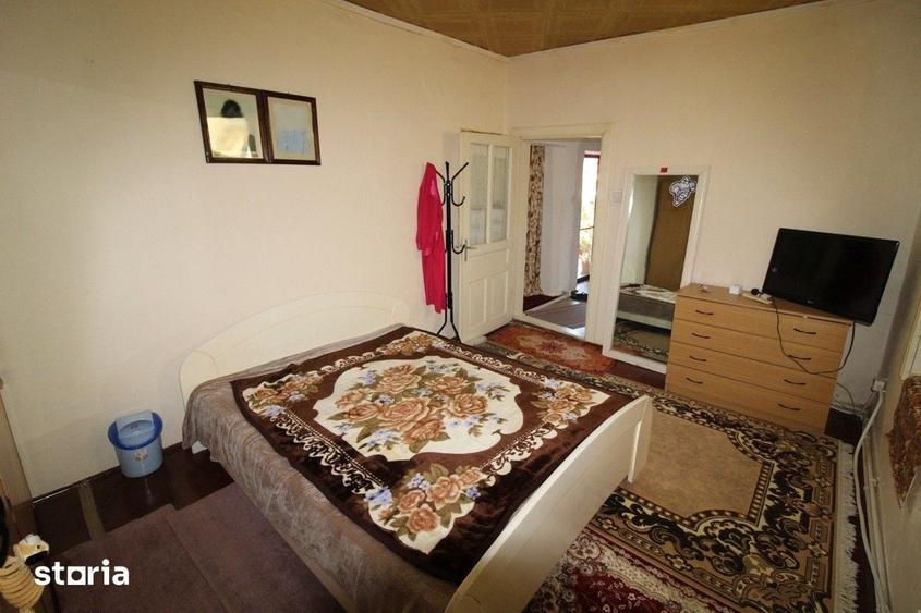 Casă cu 4 camere cu Teren 232 Mp în Central