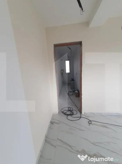 Casă cu 5 camere cu Teren 410 Mp în Urseni