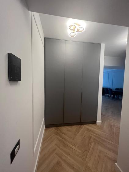 Apartament cu 2 camere decomandat, mobilat în Pipera
