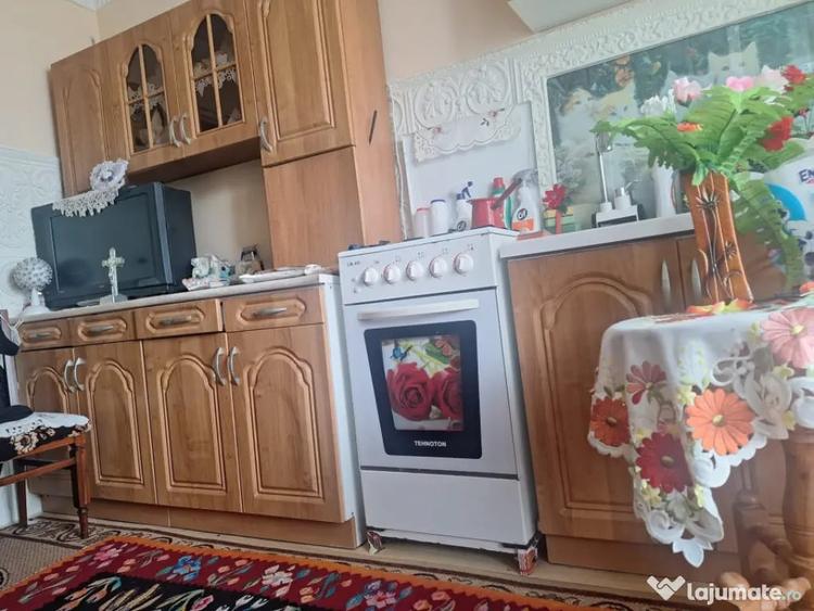 Apartament cu 2 camere decomandat în Radu Negru