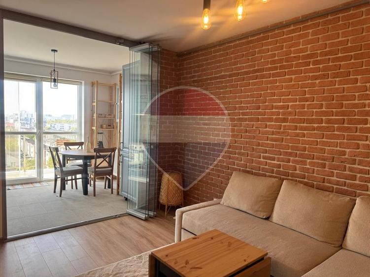 Apartament cu 3 camere semidecomandat, mobilat în Theodor Pallady
