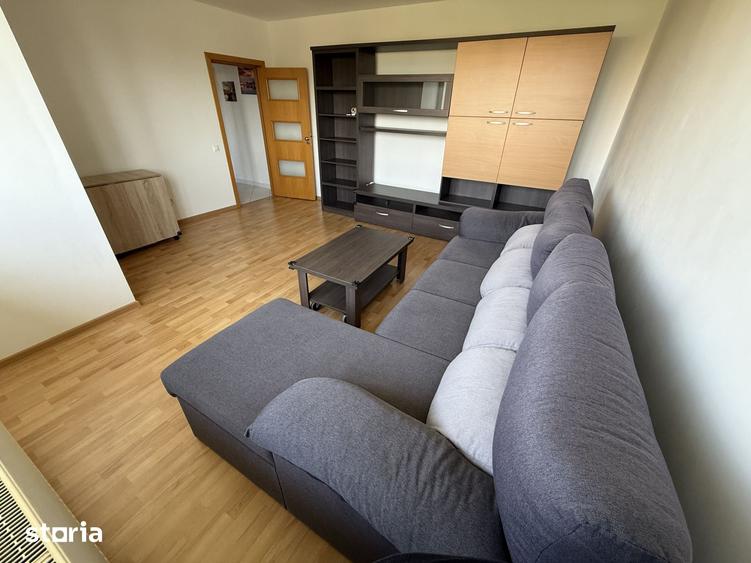 Apartament cu 2 camere decomandat în Triaj