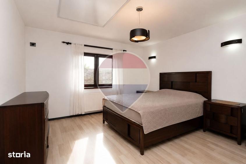 Casă cu 4 camere în Vârteju