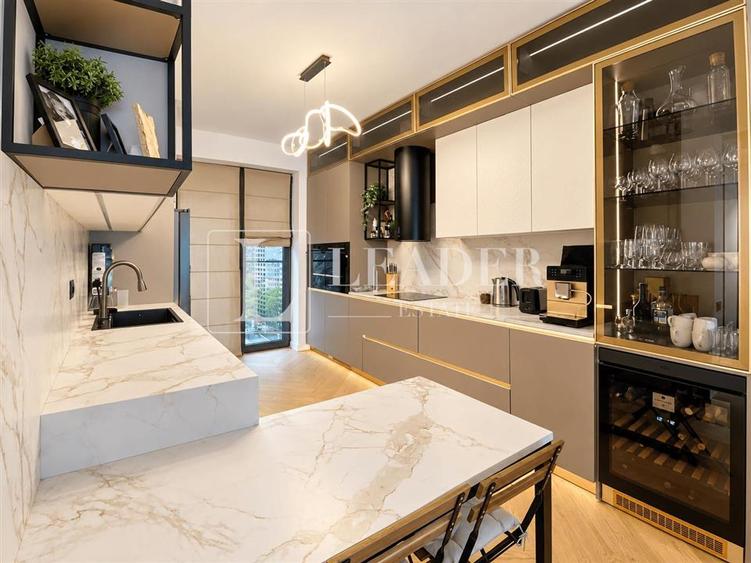 Casă cu 5 camere cu Teren 430 Mp în Pipera