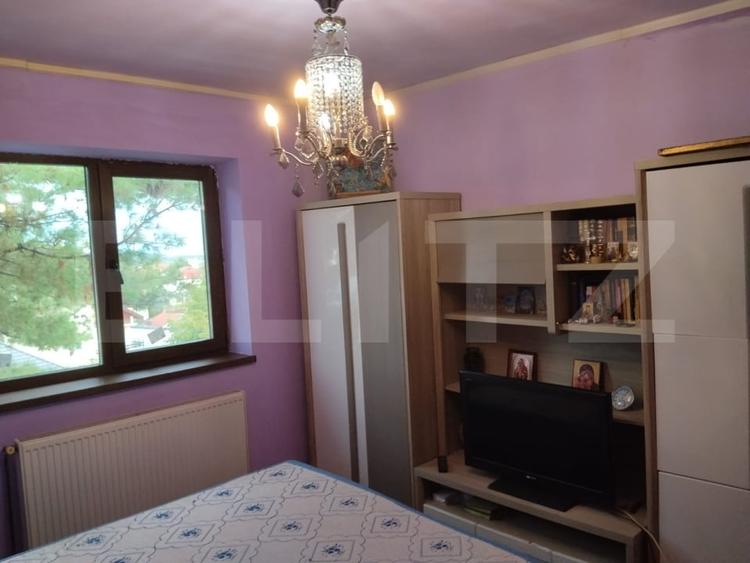 Apartament cu 2 camere semidecomandat, mobilat în Micro 9