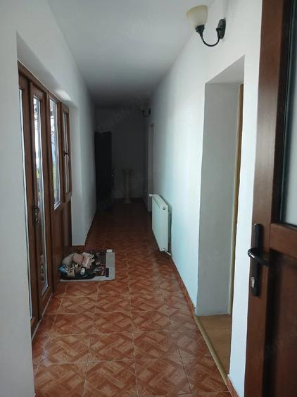 Casă cu Teren 950 Mp în Cărpiniș