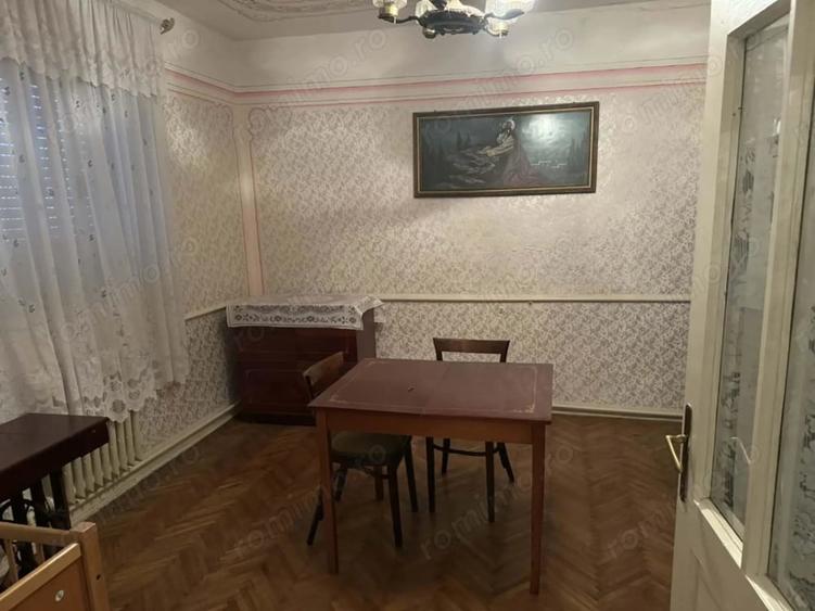 Casă cu 4 camere cu Teren 3611 Mp în Iratoșu