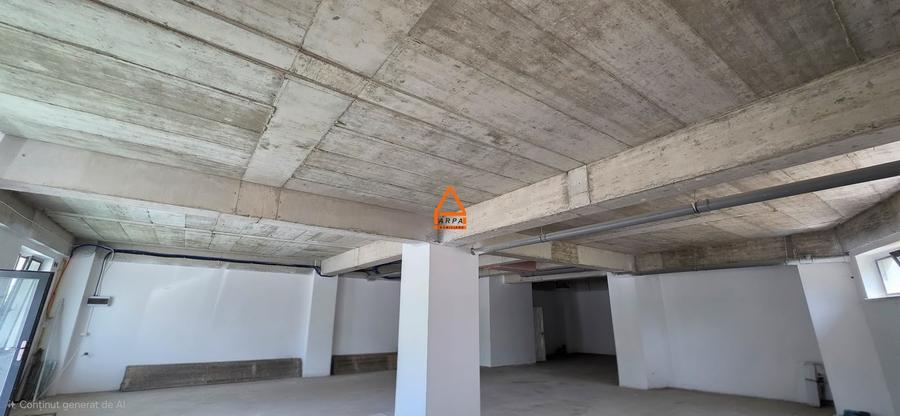Spațiu comercial, de 188 mp, în Bucium