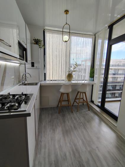 Apartament cu 2 camere mobilat și utilat, vedere la mare - 5