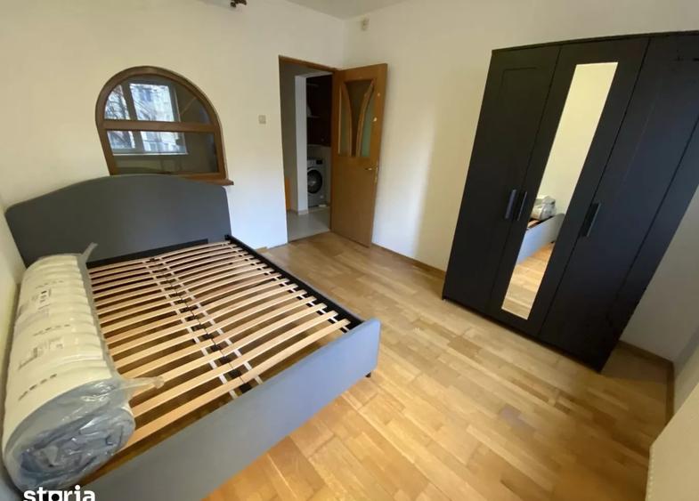 Apartament cu 3 camere decomandat în Militari