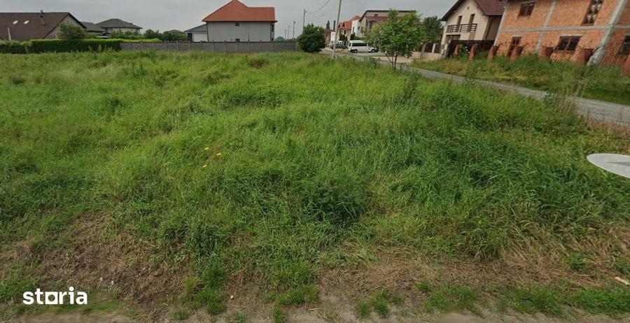 Teren de 700 mp, în Central