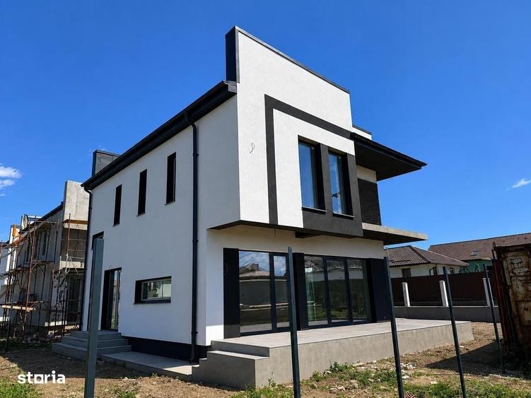 Casă cu 4 camere cu Teren 417 Mp în Central