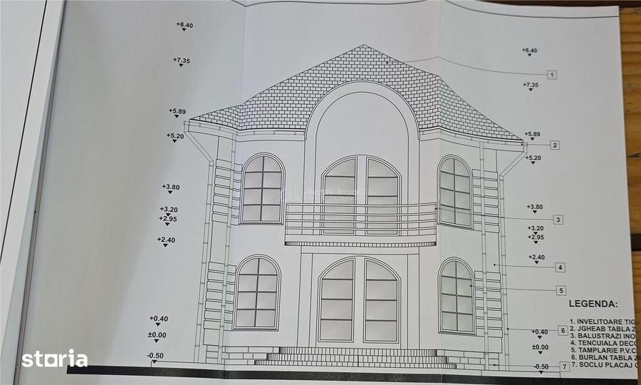 Casă cu 4 camere cu Teren 1720 Mp în Central