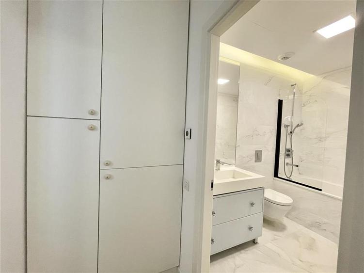 Apartament cu 2 camere decomandat în Herăstrău
