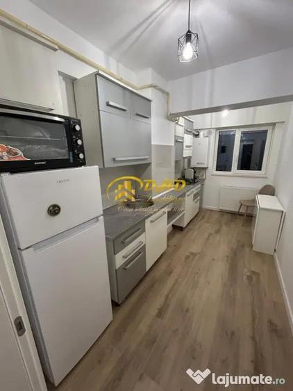 Apartament cu 2 camere decomandat în Vișani