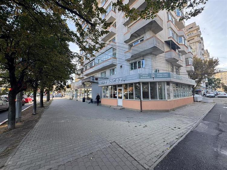 Spațiu comercial, de 78 mp, în Central