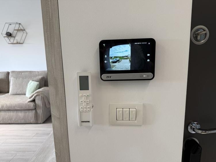 Apartament cu 2 camere decomandat în Central
