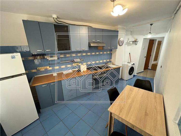 Apartament cu 2 camere decomandat în Ștrand