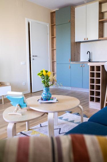 Apartament cu 2 camere decomandat, mobilat în Barbu Văcărescu