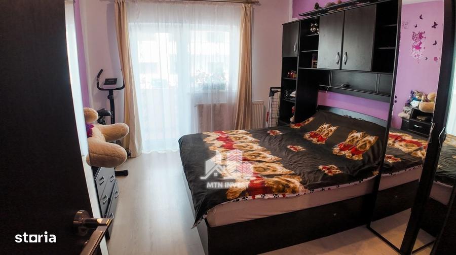 Apartament cu 3 camere decomandat în Paltin